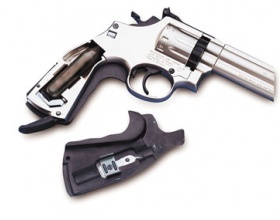 Пневматический пистолет Umarex Smith & Wesson 686-6" (никелир.)