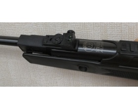 Пневматическая винтовка Hatsan Striker Alpha (пластик/ дерево)