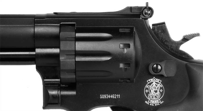 Рукоятка револьвера. Револьвер Umarex Smith & Wesson. Umarex Smith&Wesson 586. Smith Wesson 586. Револьвер Smith Wesson 586.